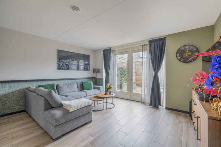 Foto 15 van Anna-Hoevestraat 20