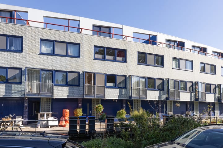 Foto 4 van Aquamarin 107