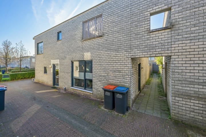 Foto 2 van Dirk Schäferhof 13