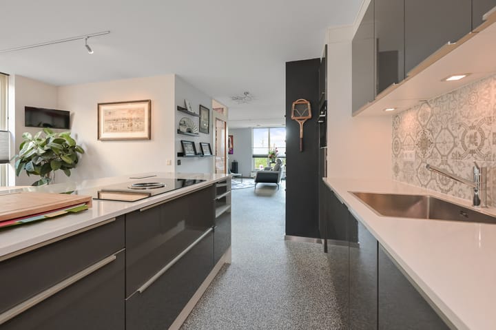 Foto 5 van Dirk Schäferhof 13