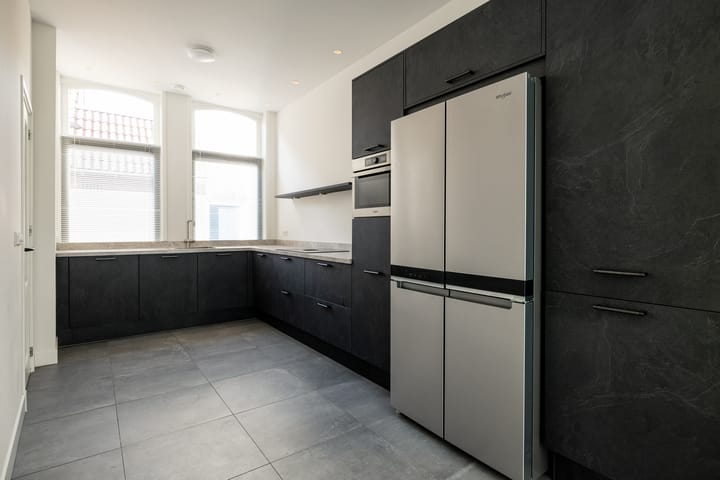 Foto 10 van Leliestraat 7-B