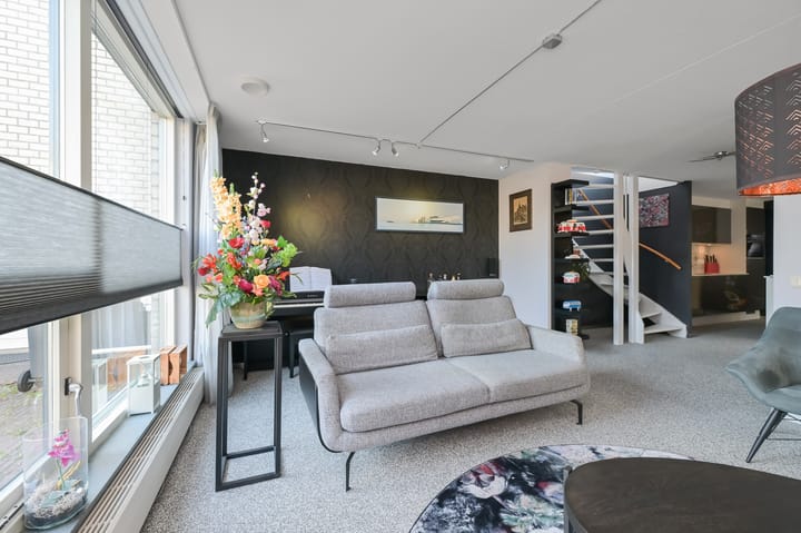 Foto 8 van Dirk Schäferhof 13