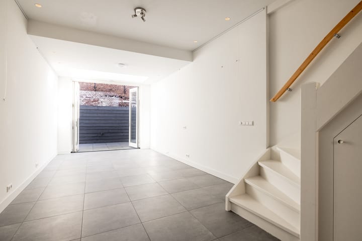 Foto 18 van Leliestraat 7-B