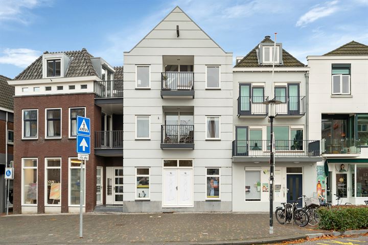 View photo 1 of Rijnstraat 105-D