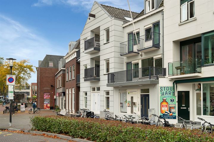 View photo 4 of Rijnstraat 105-D