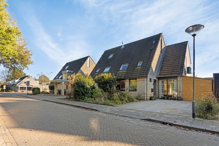 Foto 1 van Gazellelaan 17