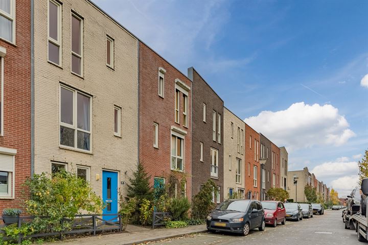 View photo 3 of Groot-Brittanniëstraat 86