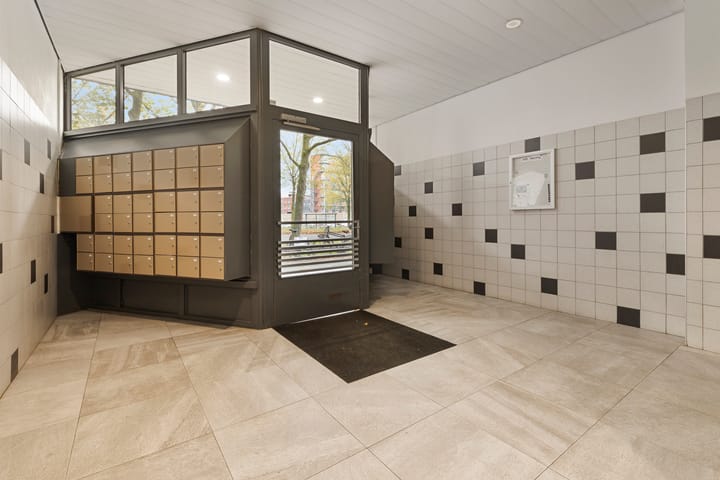 Foto 3 van Prins Bernhardplein 34