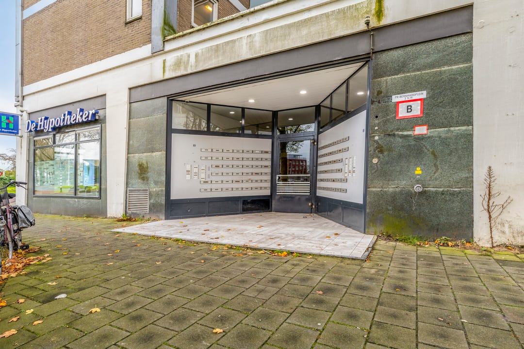 Foto 2 van Prins Bernhardplein 34