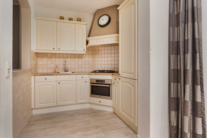 Foto 3 van Surinamesingel 27