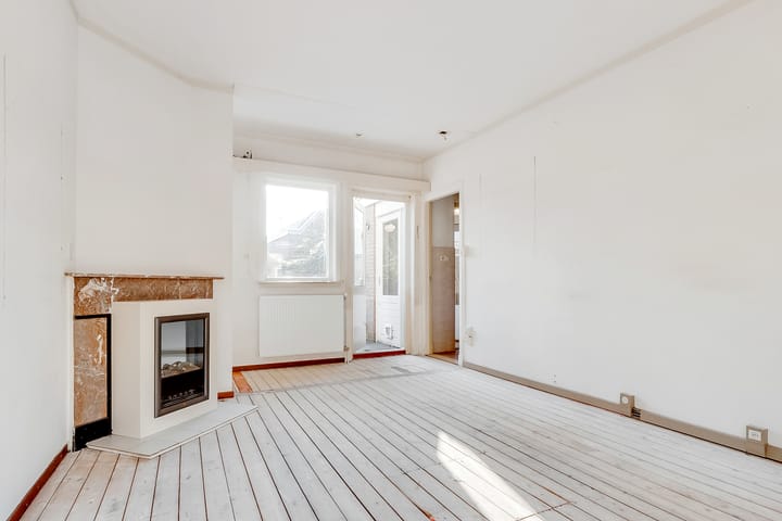 Foto 7 van Leliestraat 4