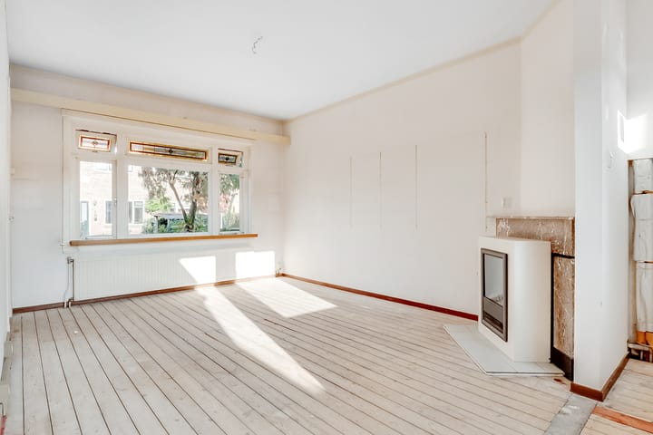 Foto 8 van Leliestraat 4