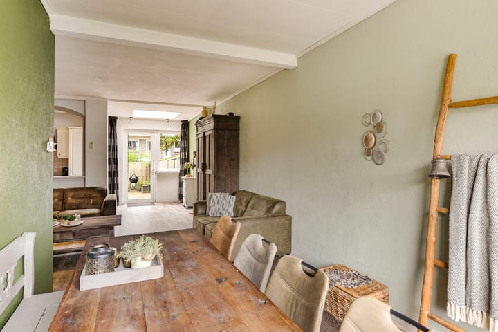 Foto 10 van Surinamesingel 27