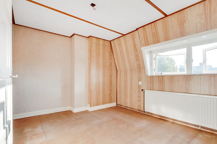 Foto 16 van Leliestraat 4