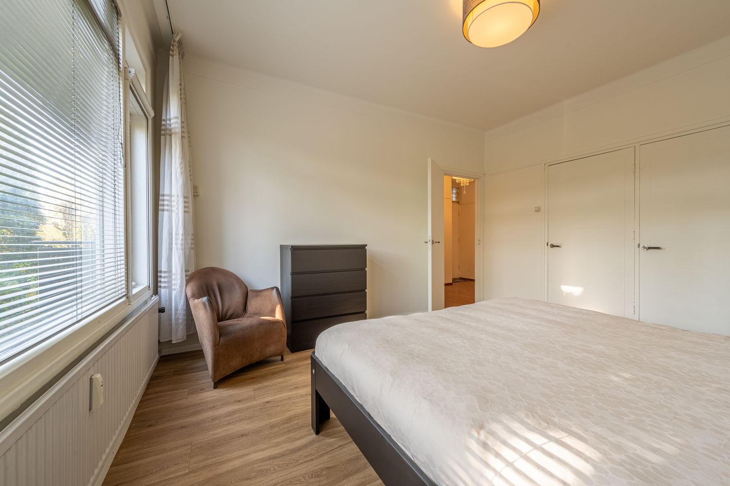 Photo 14 of Nieuwe Binnenweg 90-02L