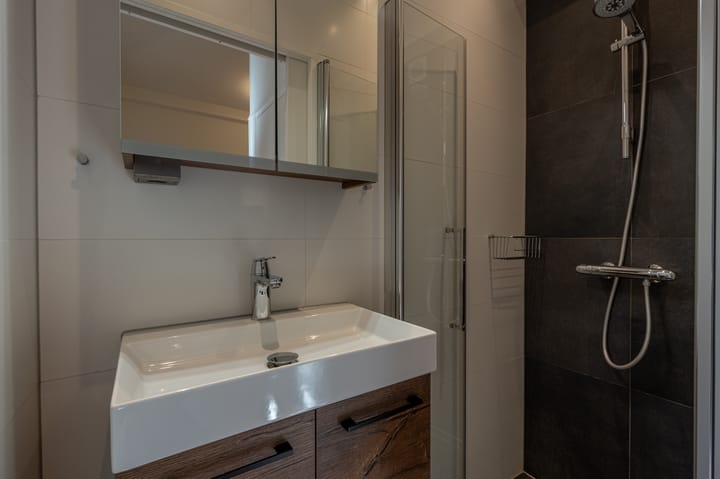 Photo 23 of Nieuwe Binnenweg 90-02L