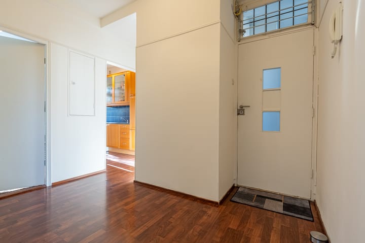 Photo 25 of Nieuwe Binnenweg 90-02L