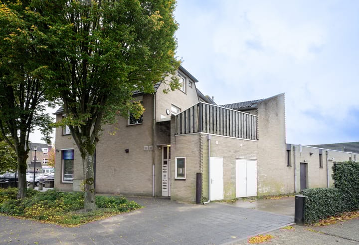 Foto 4 van Steenakkerplein 19