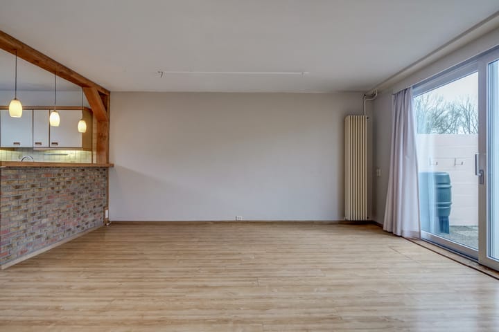 Photo 8 of Plevierstraat 7