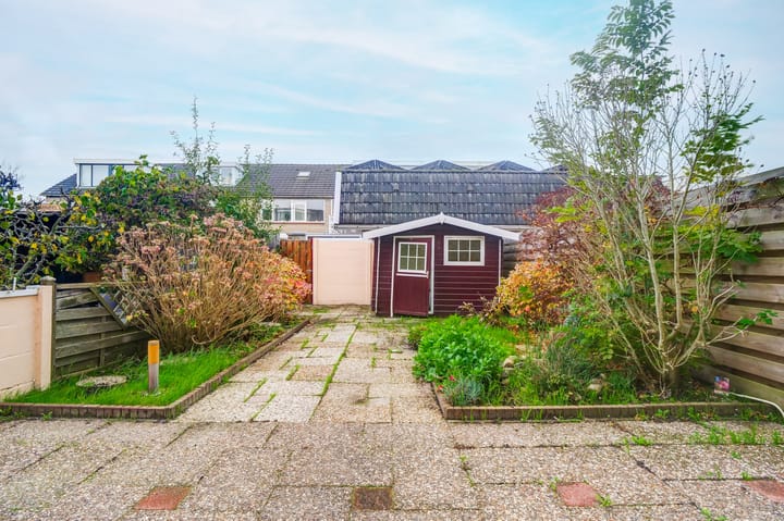 Photo 16 of Plevierstraat 7