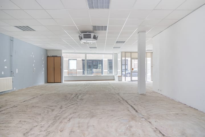 Photo 10 of Patersstraat 10