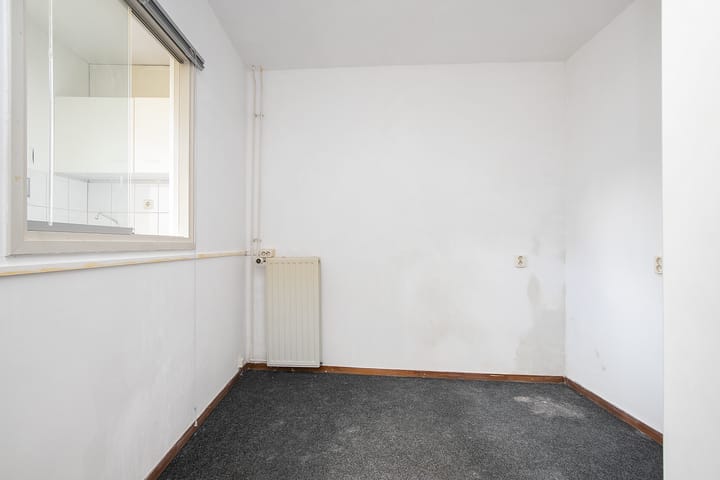 Photo 15 of Patersstraat 10