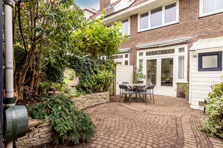 View photo 4 of Cremerstraat 424