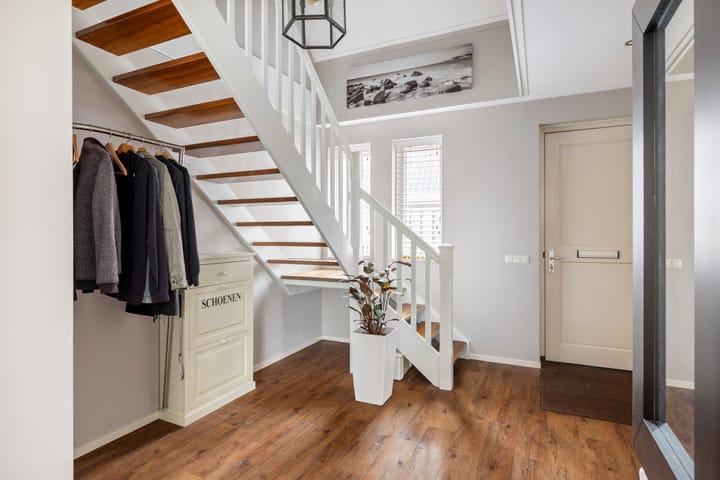 Foto 8 van Frieswijkerweg 4