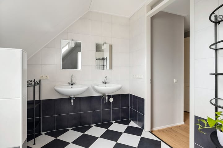 Foto 44 van Frieswijkerweg 4