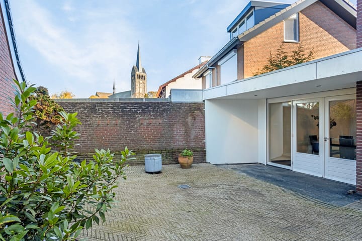 Foto 41 van Dokter Hermansstraat 4