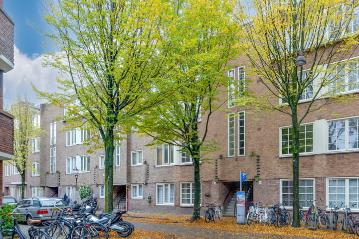 View photo 22 of Jan Lievensstraat 62-2