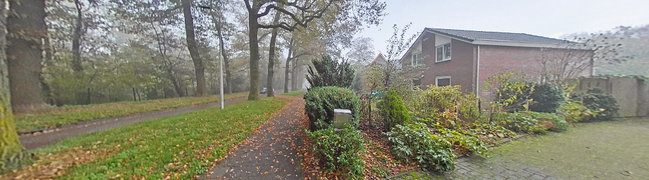 Bekijk 360° foto van Voortuin van Oostburgweg 105