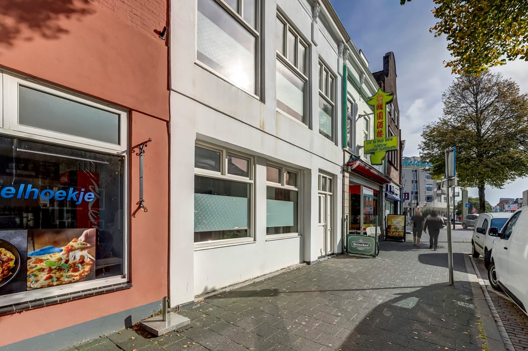 Foto 2 van Badhuisstraat 12