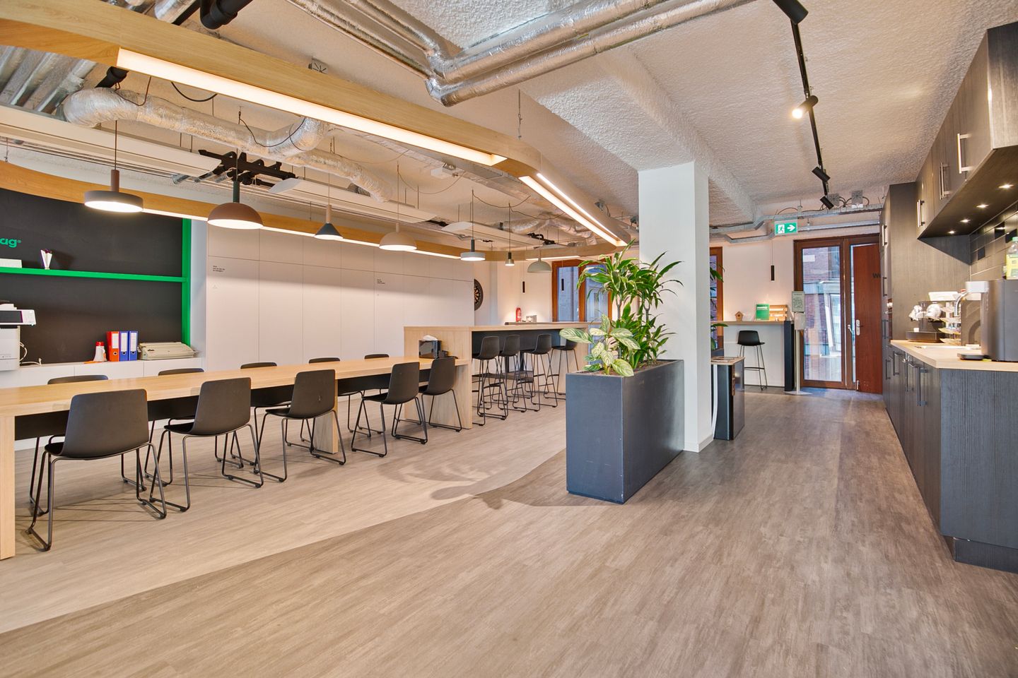 View photo 5 of Piet Heinkade 227