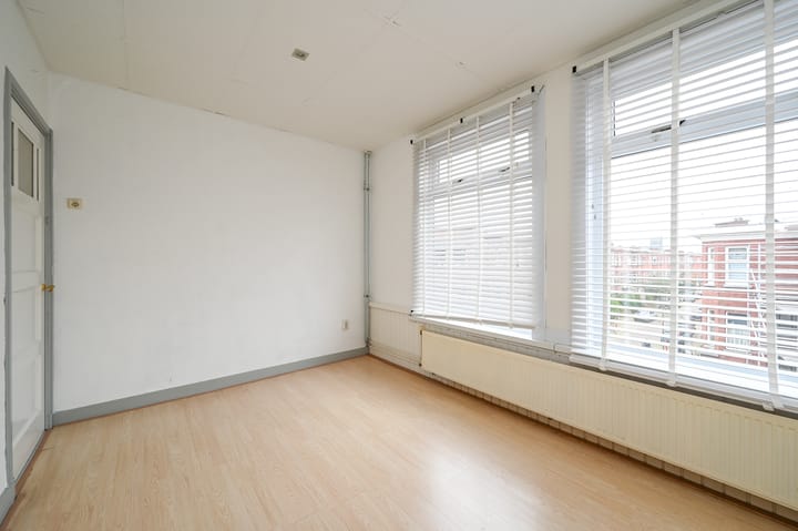 Foto 21 van Lunterenstraat 207