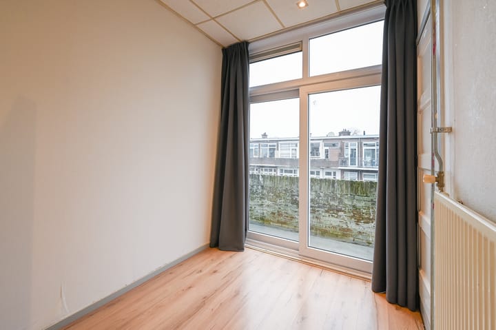 Foto 23 van Lunterenstraat 207