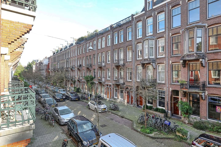 View photo 14 of Wouwermanstraat 42-H