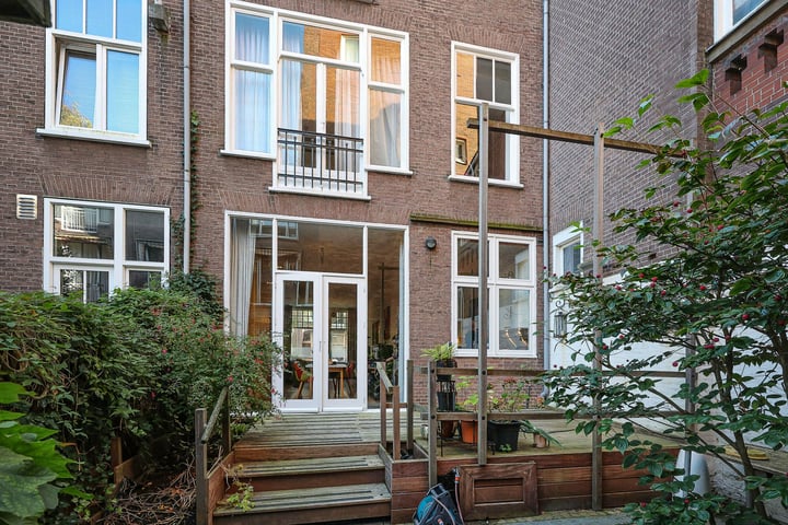 View photo 26 of Wouwermanstraat 42-H