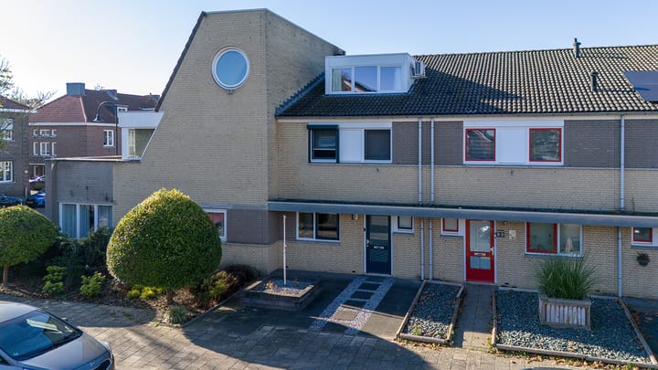 Foto 2 van Mgr.van Gilsstraat 1