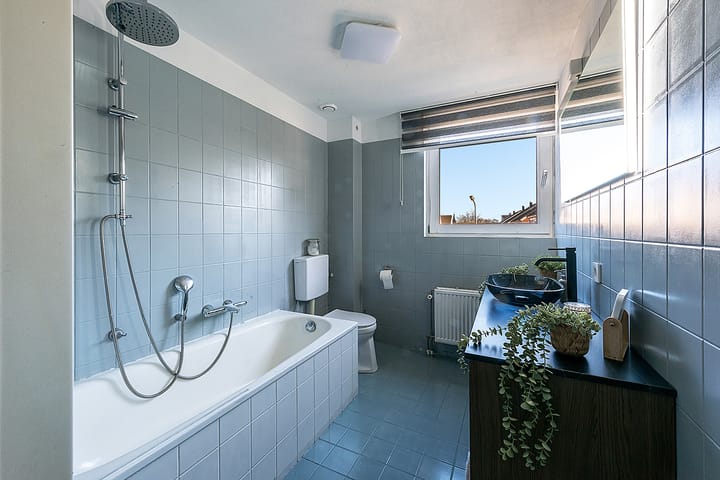 Foto 19 van Mgr.van Gilsstraat 1