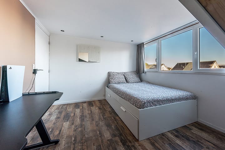 Foto 24 van Mgr.van Gilsstraat 1