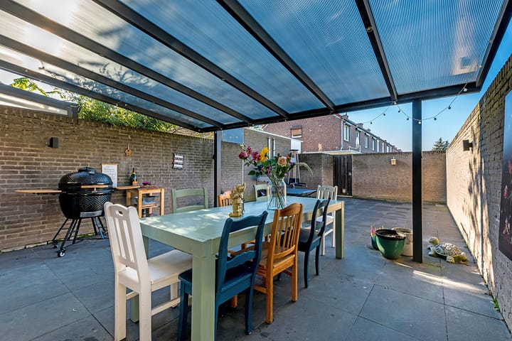 Foto 27 van Mgr.van Gilsstraat 1