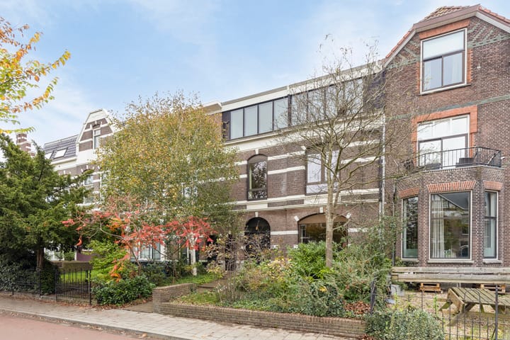 Foto 1 van St. Annastraat 165