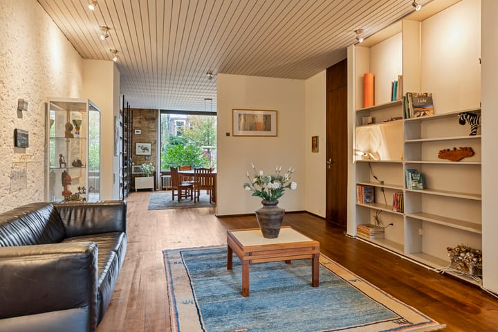 Foto 16 van St. Annastraat 165