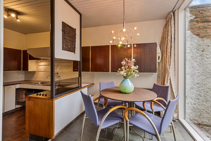 Foto 21 van St. Annastraat 165