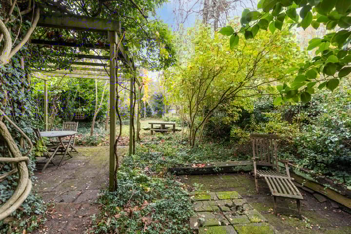 Foto 24 van St. Annastraat 165