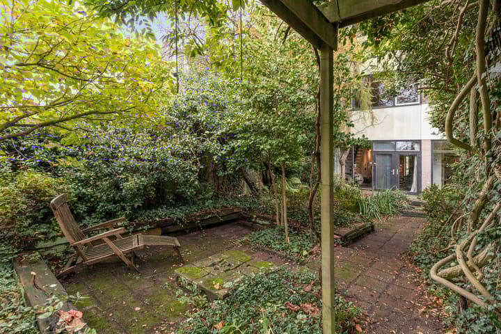 Foto 56 van St. Annastraat 165