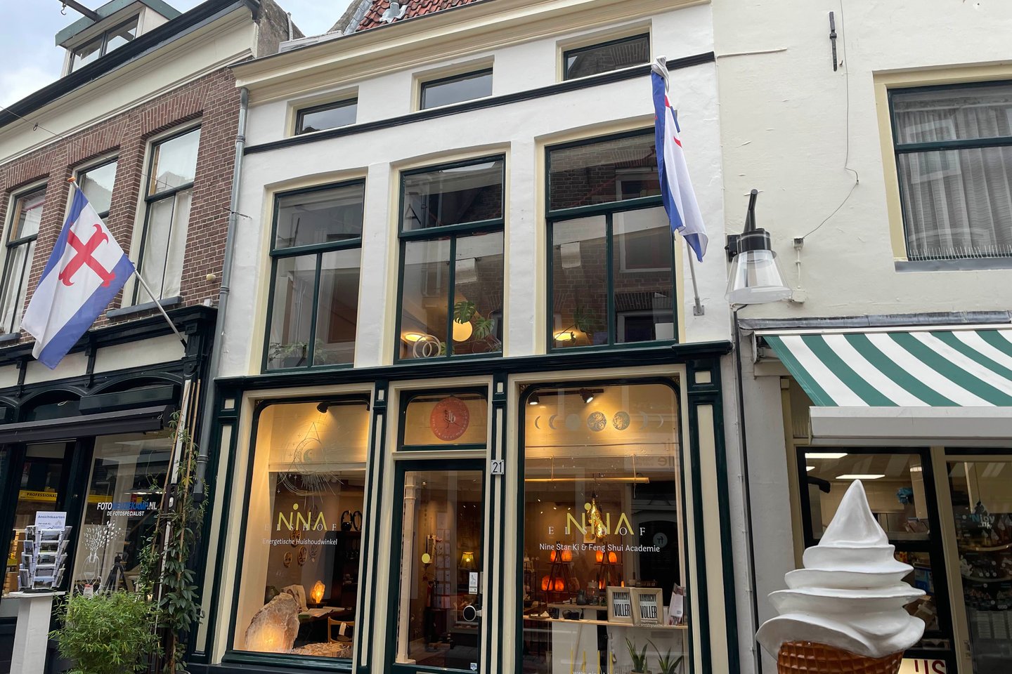 Bekijk foto 1 van Korte Beukerstraat 21