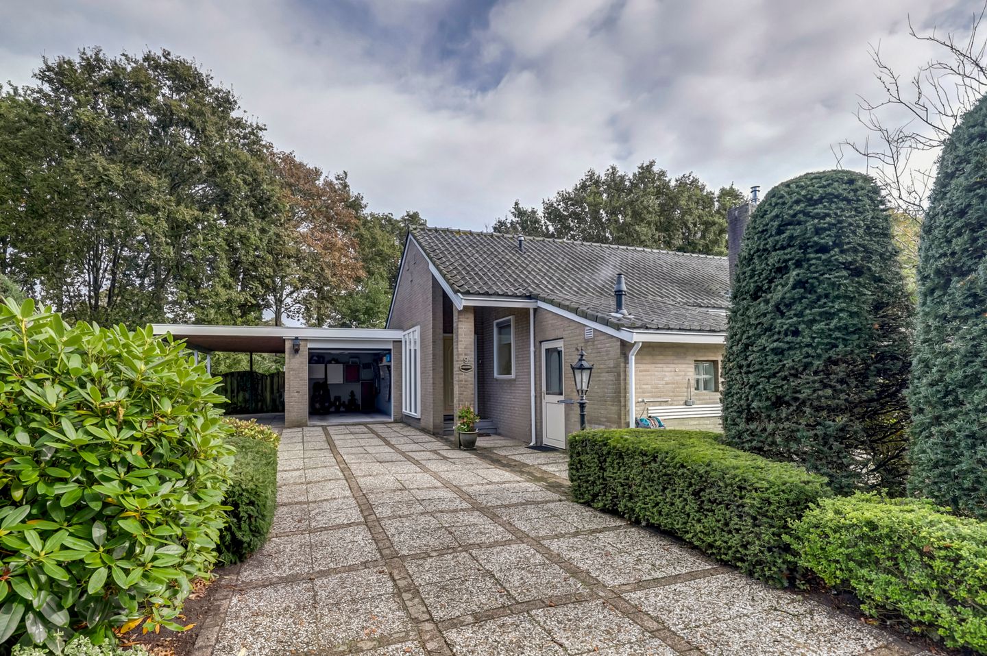 Photo 5 of Oosterenbanweg 9