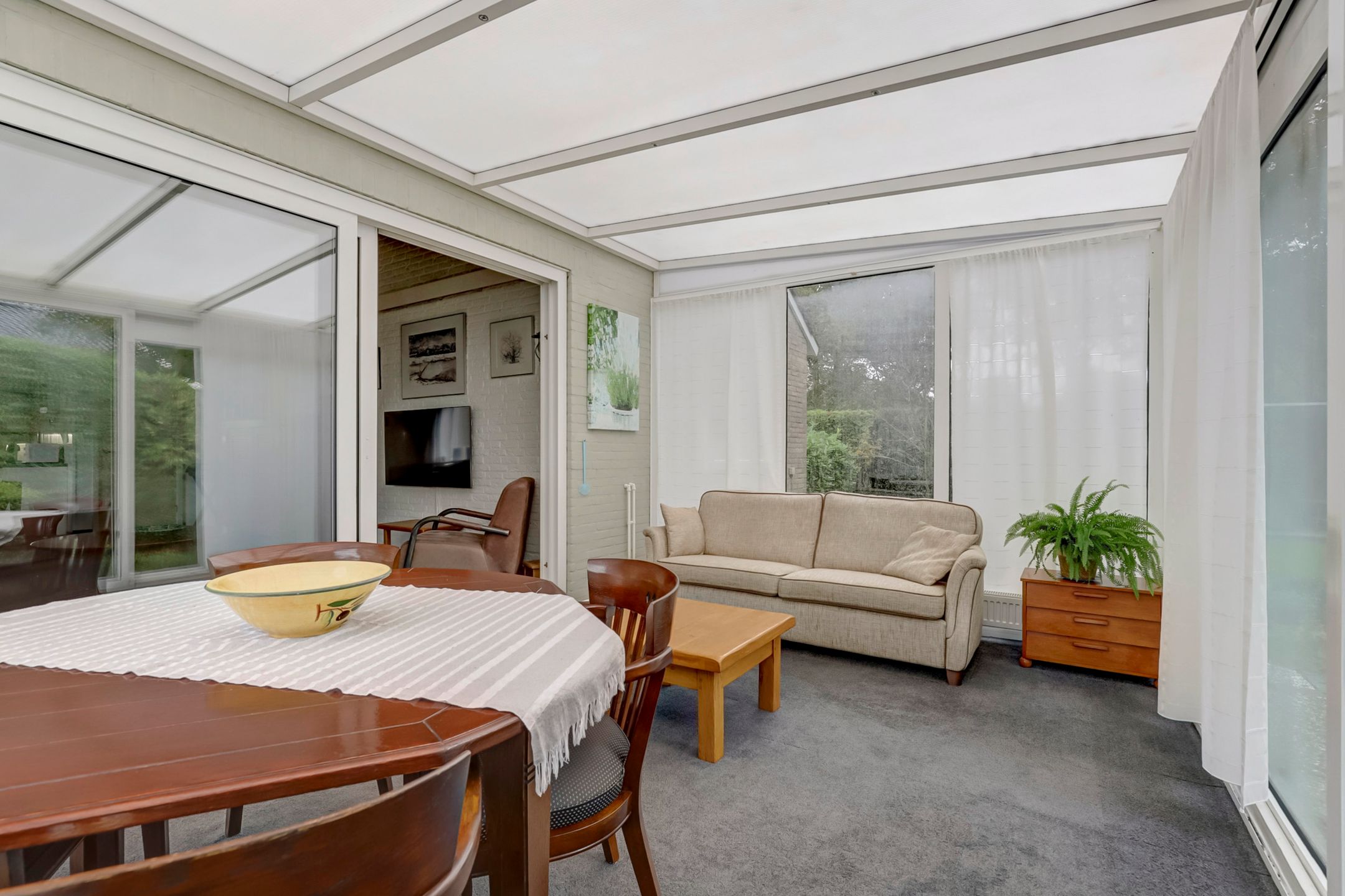 Photo 15 of Oosterenbanweg 9